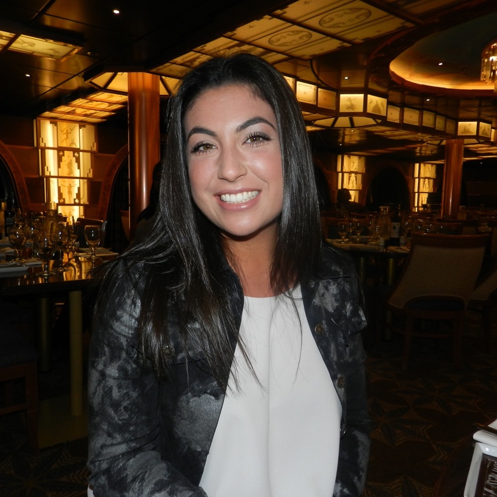 Meet your Posher, Rebecca